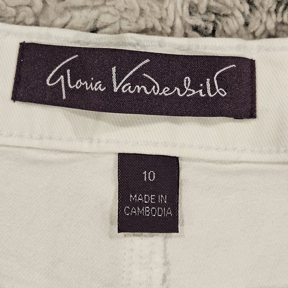 Gloria Vanderbilt NWOT 10 White Amanda Hi Rise Straight Leg Summer Stretch Jean - Picture 4 of 12